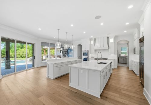 8 web or mls 2260 stevens dr hdr