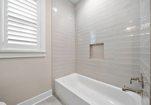 37 web or mls 5111 williamsburg cir wide